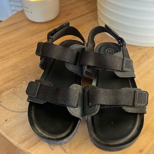 Cat and Jack Sandals